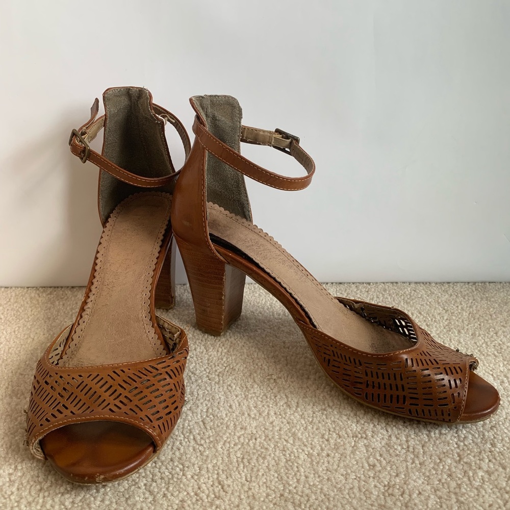 Restricted Brown Leather Perforated Peep Toe Size 8.5
